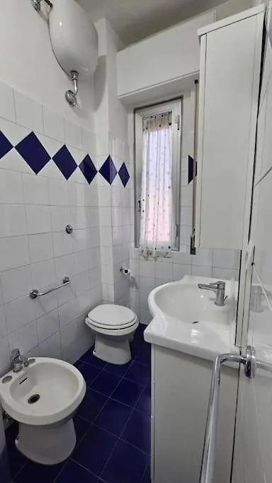 Apartment Monticelli Apt - 6 Posti Letto Florence